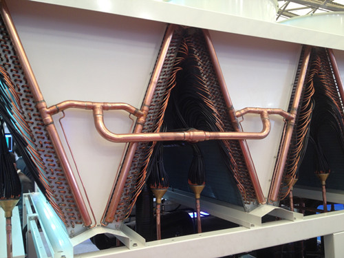 V��������